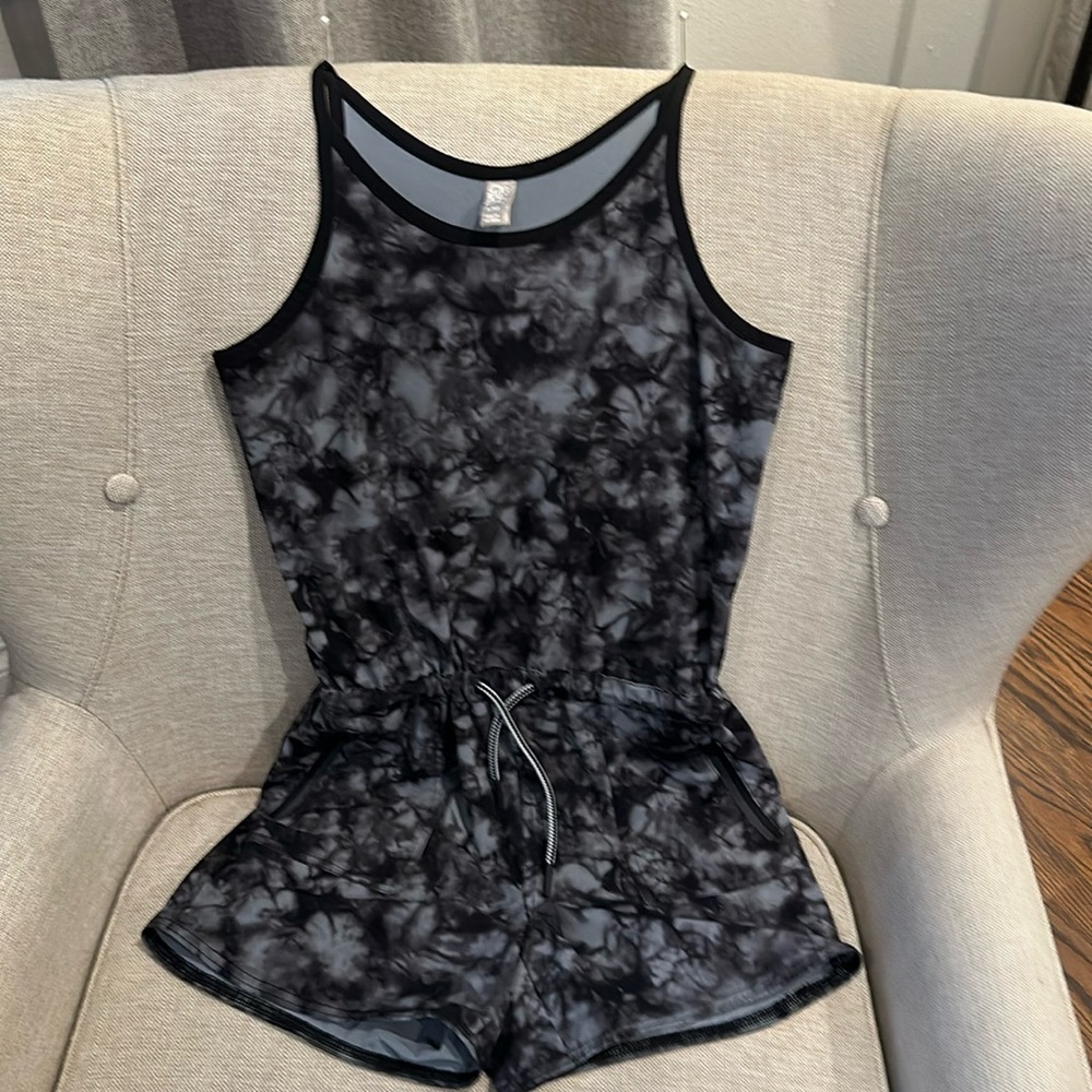 Athleta Girl - Tie Die Romper (L/12)